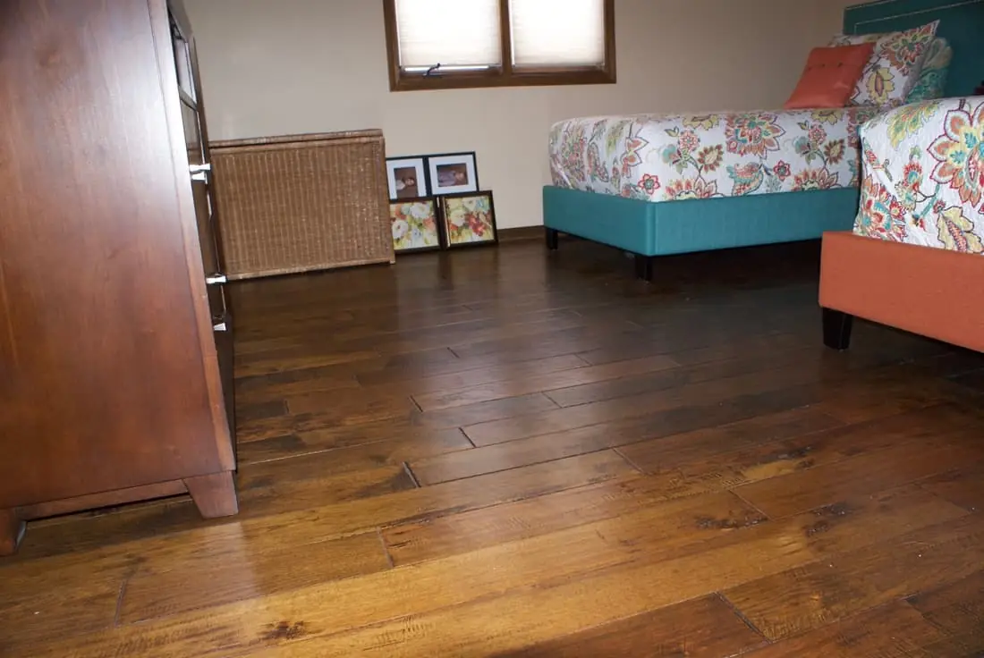 Dark Plank Bedroom, Central Ohio
