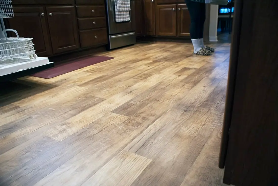 Tile and wood-look flooring in a Central Ohio kitchen